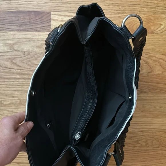 APT 9 Brady Pleated Shopper Shoulder Bag - Picture 4 of 6